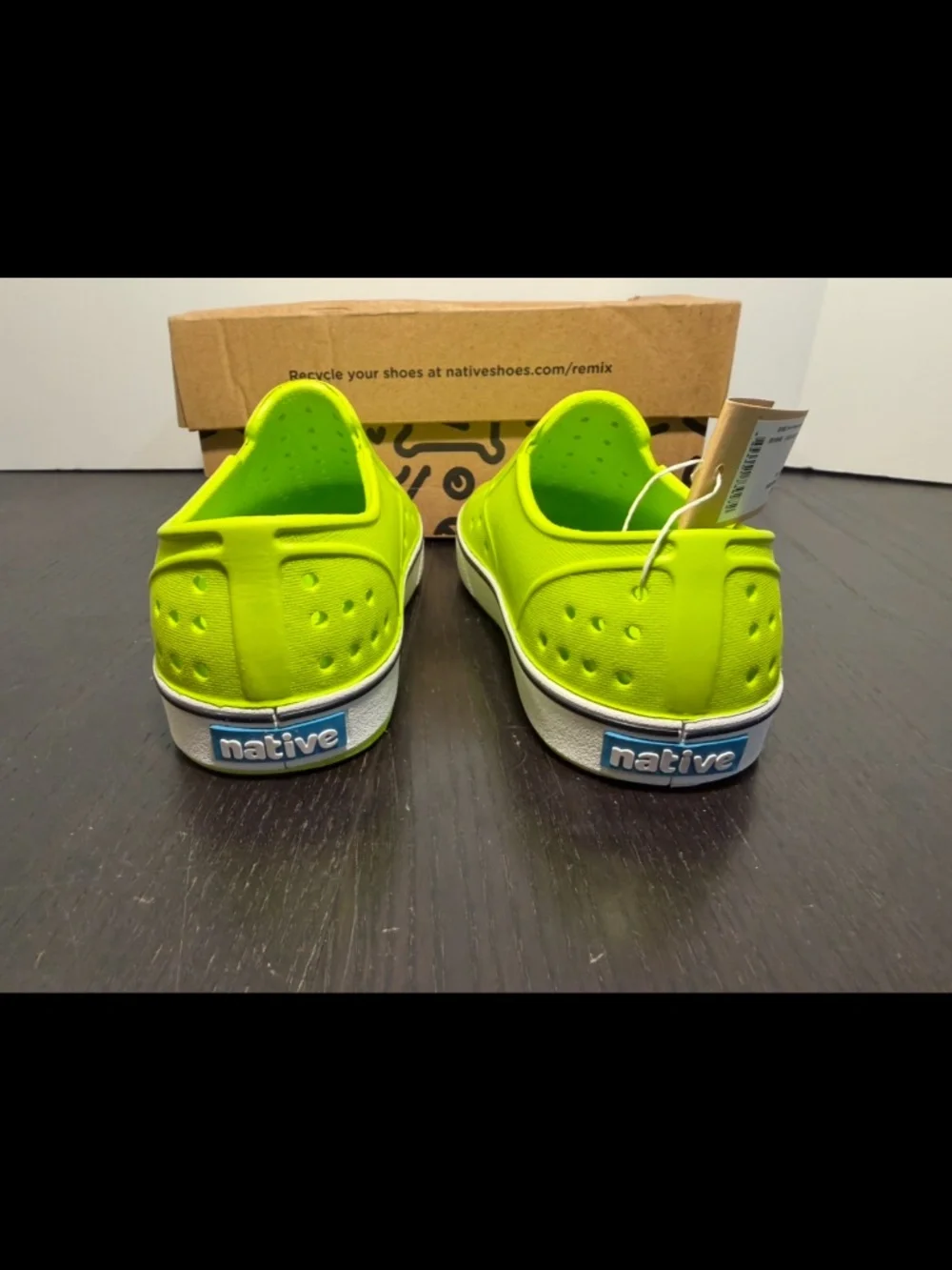 Native Miles Slip On Shoes Chartreuse/Shell White Little Kids/Toddler C12